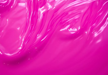 Beyaz arkaplanda parlak pembe lekeler