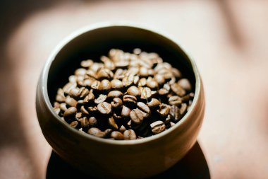 Seramik kahve çekirdeği, seçici odak 