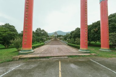 Chiang Rai, Tayland - 15 Ekim 2024: Wat Jigong Çin tarzı tapınak Phan Bölgesi 'nde ünlü bir seyahat yeridir.