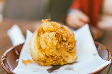 Ev yapımı FriedOnion, seçici odaklanma