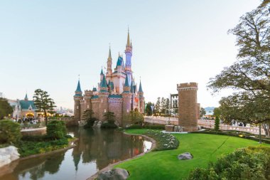 Tokyo Disneyland 'de bir şato