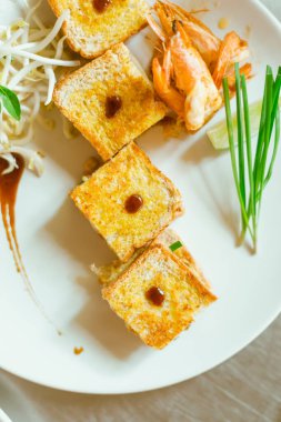 Pad thai ,Thai food ,Beautiful and tasty street food on a plate, exquisite dish, creative restaurant meal concept