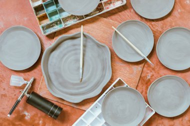 Çamur çömlek seramik ürünleri, çömlek yapma süreci..