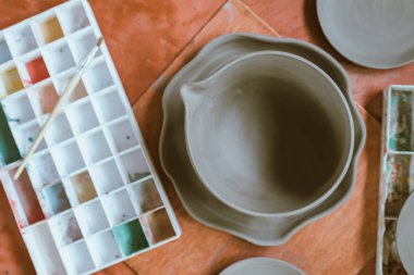 Çamur çömlek seramik ürünleri, çömlek yapma süreci..