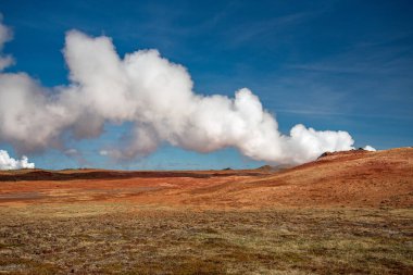 Gunnuhver kaplıcaları jeotermal aktivite