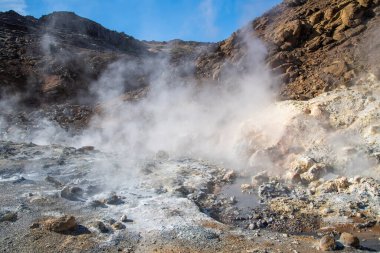 İzlanda'daki Seltun jeotermal alanı.