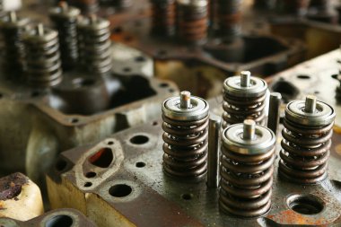 bir araç motoru, motor egzoz Vana ve alımı model Vana, Bahar Vana motoru ve oto yedek parça, işten zarar makine parçaları.
