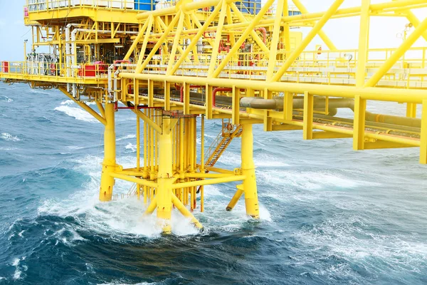 Offshore Bouwplatform Voor Productie Van Olie Gas Aardolie Gasindustrie Hard — Stockfoto