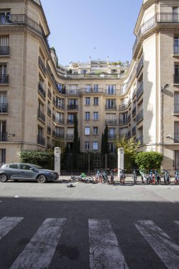 PARIS, FRANCE - 07 Ekim 2023: Paris 'in tipik bölgeleri