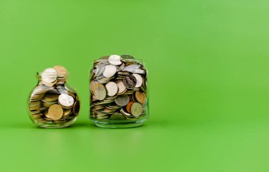 Madeni paralar ve Zaman Tasarruf Konsepti Finans Şirketi