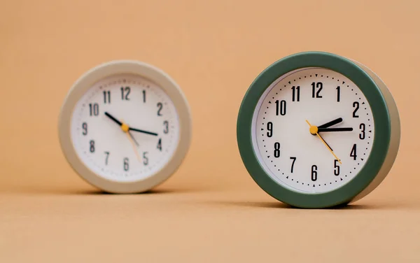 Despertador Reloj Diciendo Hora Recordatorio Trabajo Con Horario Horario Trabajo — Foto de Stock
