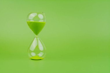 Kum Saati Yüksek kaliteli zaman ve etkili zaman yönetimi konsepti