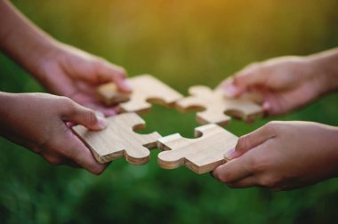 Yapboz ve işbirliği, takım çalışması ve takım çalışması, takım çalışması, takım amaçları ve başarı.