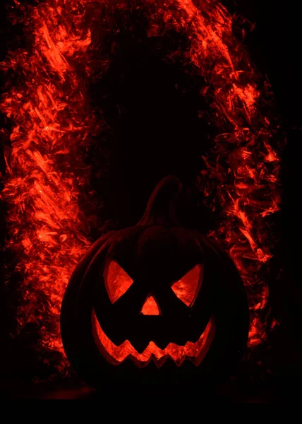 Cadılar Bayramı Pumpin Silueti Kırmızı Ateşle — Stok fotoğraf