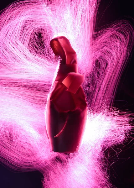 Balletto Punta Scarpa Uno Sfondo Esplosione Colore Rosa — Foto Stock