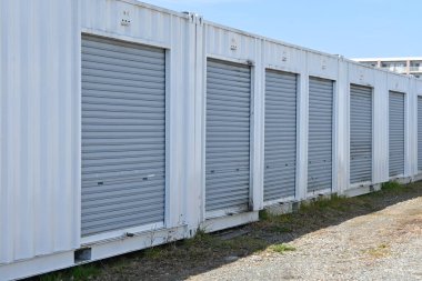 The rental self storage room unit. This is a rental storage space for temporary or long-term luggage storage, popular for outdoor and sporting goods, as well as books and off-season clothing.