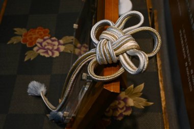  A traditional Japanese craft. 'Iga Braided Cord' Iga City, Mie Prefecture. A craft woven with silk thread, it is the perfect souvenir for your trip to Japan. clipart