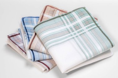 Erkekler için eski püskü mendiller..