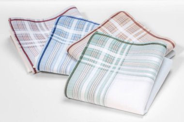 Erkekler için eski püskü mendiller..