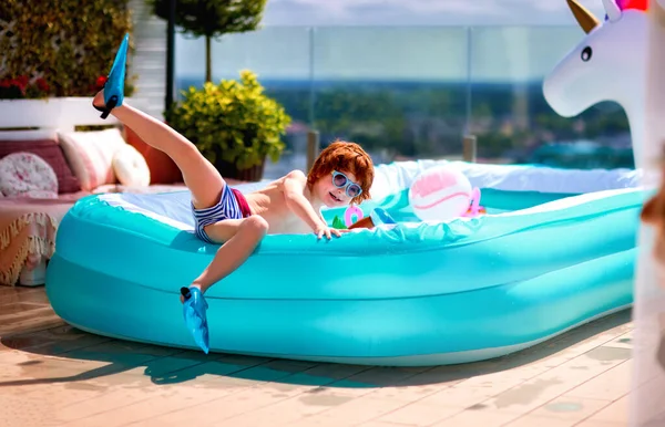 Excited Kid Having Fun Sitting Inflatable Pool Summer Patio — Stock Photo, Image