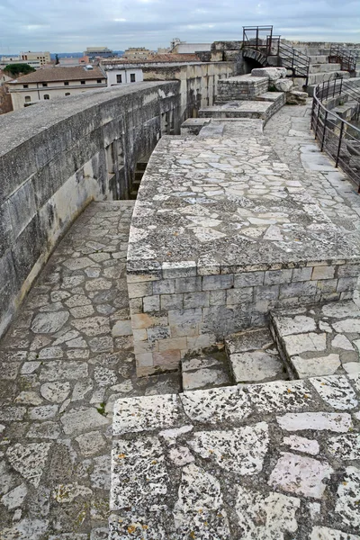 Die Obere Sitzreihe Einem Antiken Römischen Amphitheater Südfranzösischen Nimes Eines — Stockfoto