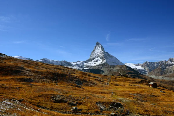 Matterhorn Sonbaharda Dünyanın Ünlü Dağlarından Biri Zermatt Üstündeki Sviçre Alplerinde — Stok fotoğraf