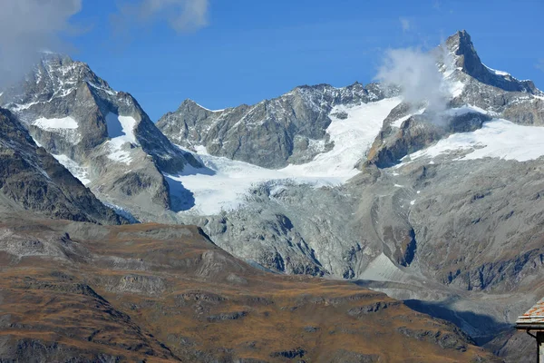 Untergabelhorn Zinalrothorn Los Alpes Suizos Del Sur Por Encima Zermatt —  Fotos de Stock