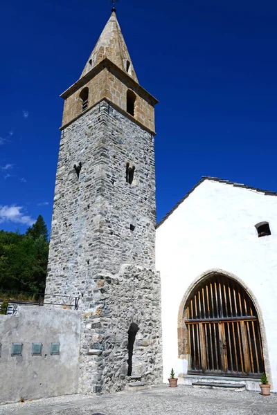 Igreja Aldeia Montanhosa Vercorin Sul Dos Alpes Suíços Acima Sierre — Fotografia de Stock
