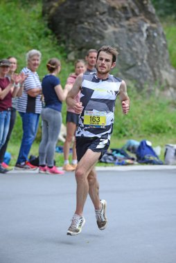 Zinal, SWitzERLAND - 7 AĞUSTOS: Robbie SIMPSON (GB) Sierre-Zinal Dünya Şampiyonası İkinci: 7 Ağustos 2021, Zinal, İsviçre