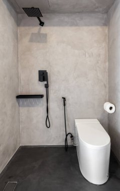 Çimento tarzı banyo içi.