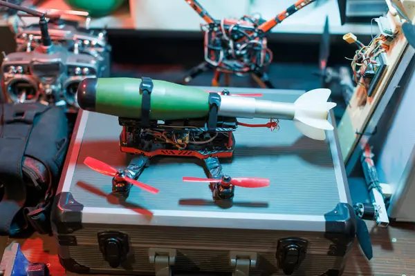 FPV askeri insansız hava aracı yerleştirildi