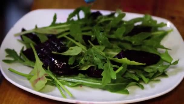 Close Chef Hands Blue Gloves Put Sliced Ingredients Plate Salad — Vídeo de Stock