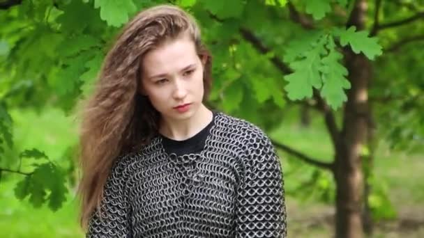 Smooth Camera Movement Selective Focus Portrait Young Woman Chain Mail — Stock Video