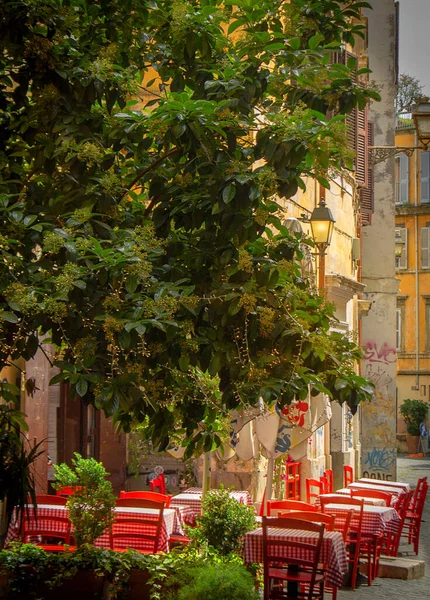 ローマのトラステヴェレの路地 — ストック写真
