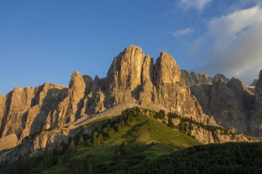 Alto Adige 'deki dağ manzarası