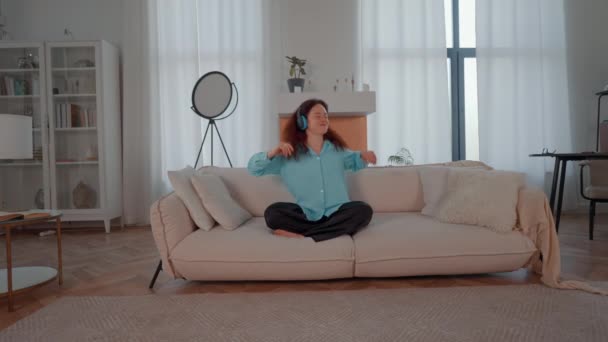Woman Headphones Head Listening Favorite Song Dancing Enjoy Music Home — Stock Video