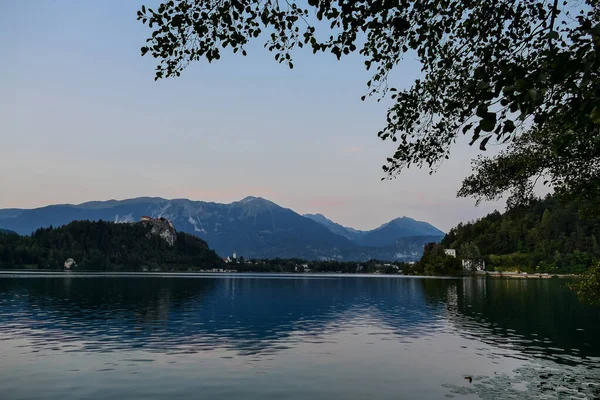 See Und Berge Natur — Stockfoto
