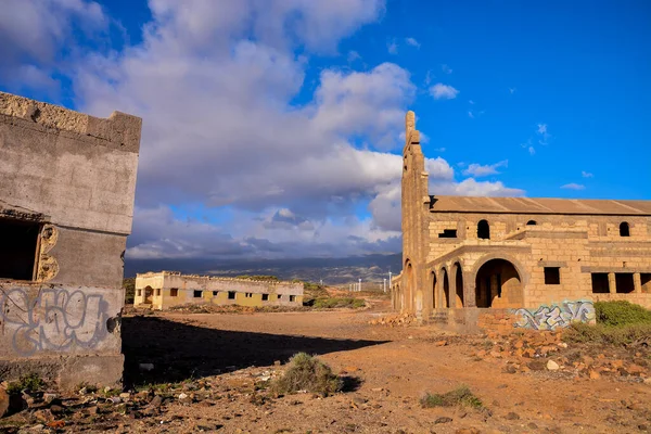 Spanya Nın Tenerife Kanarya Adalarındaki Terk Edilmiş Askeri Binaları — Stok fotoğraf