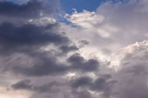 Nuvole Nuvole Colorate Tramonto Vicino All Oceano — Foto Stock