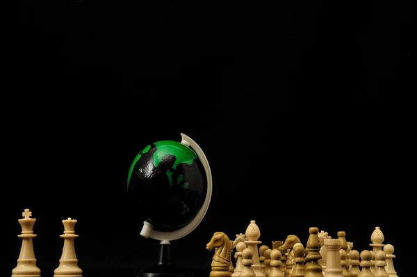 Globe White Chess Black Background — Stock Photo, Image