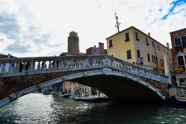 Κανάλι Στην Πόλη Βενετία Ιταλία — Φωτογραφία Αρχείου