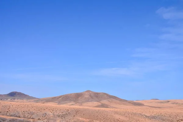 Vista Del Paesaggio Desertico Con Montagna — Foto Stock
