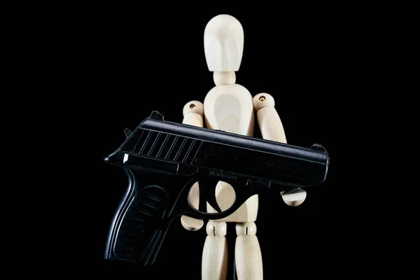 木制假人 木制木偶 带枪的人体模特 — 图库照片