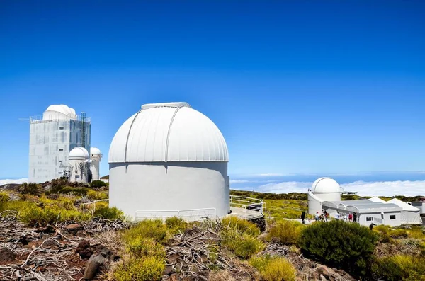 스페인 테네리페에 테이데 천문대의 망원경 스톡 사진