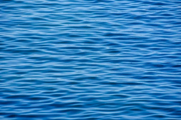 Голубая Водная Поверхность Рябью — стоковое фото