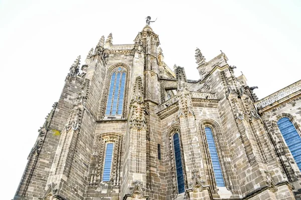 スペインの美しい歴史的大聖堂 — ストック写真