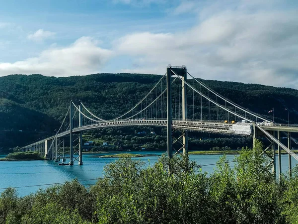 Puente Sobre Río Imagen Tomada Europa —  Fotos de Stock