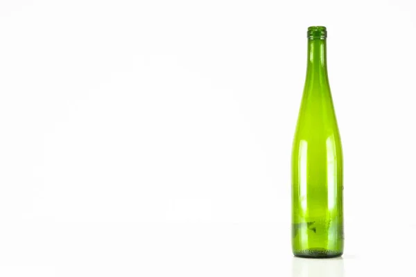 Prázdné Skleněné Láhve Izolované Bílém Pozadí — Stock fotografie