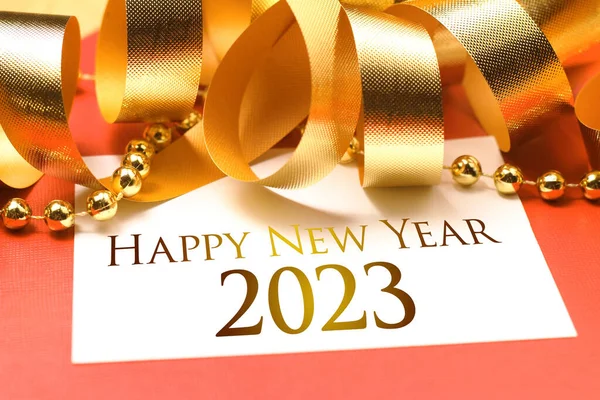 祝2023年新年充满装饰 我们祝你新的一年充满惊奇 和平和意义 — 图库照片#