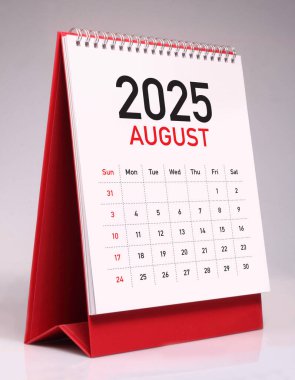 Ağustos 2025 Masa Takvimi Şablonu Tasarımı